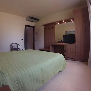 3* Hotel Italia